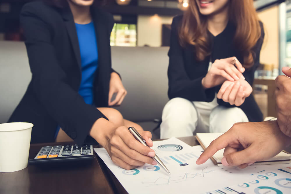 Financial underwriting in life insurance